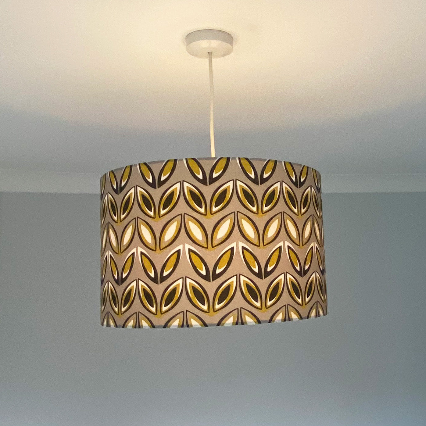 MEDIUM YELLOW AND GREY GEO LAMPSHADE | END OF LINE