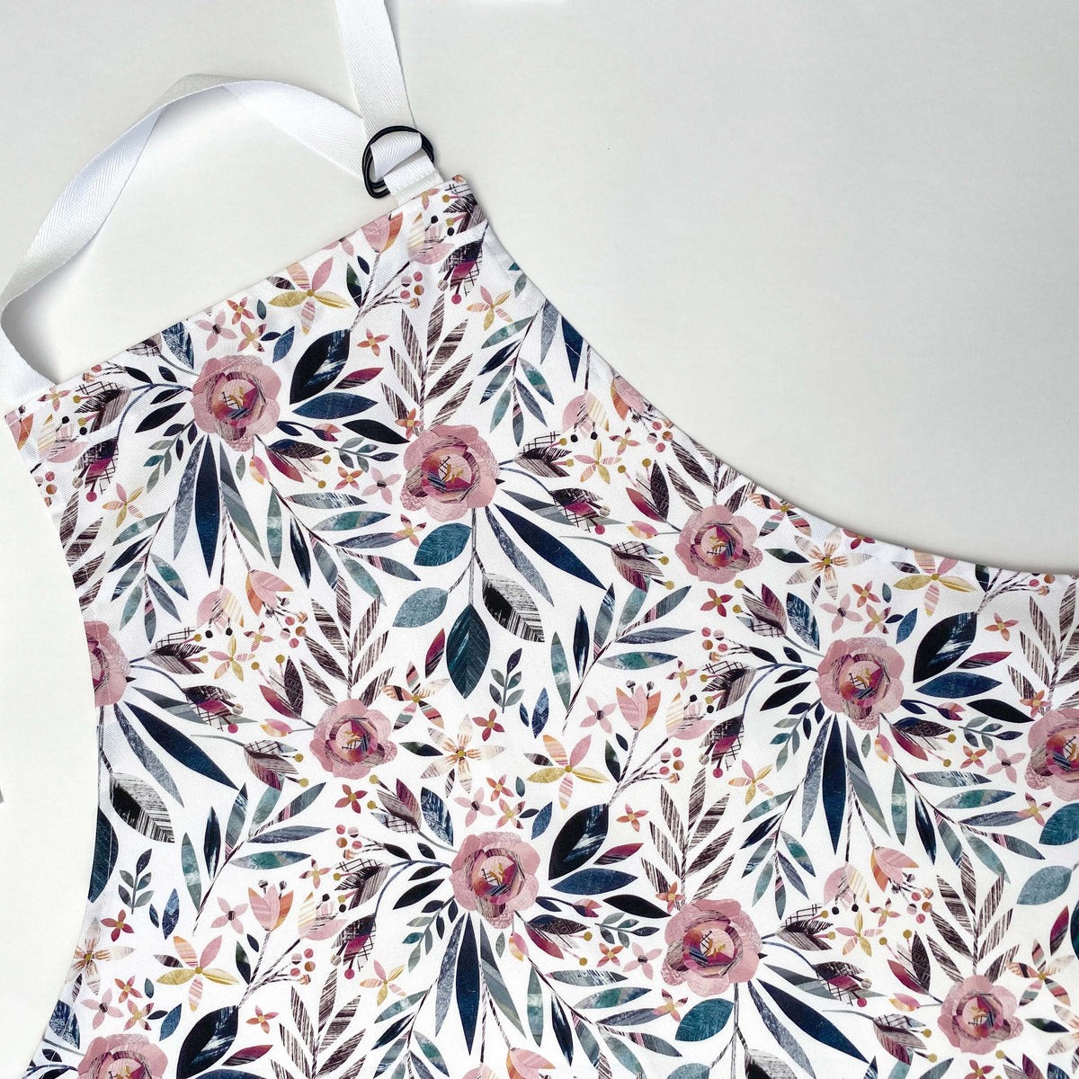 KIDS SUMMER FLORAL APRON | END OF LINE
