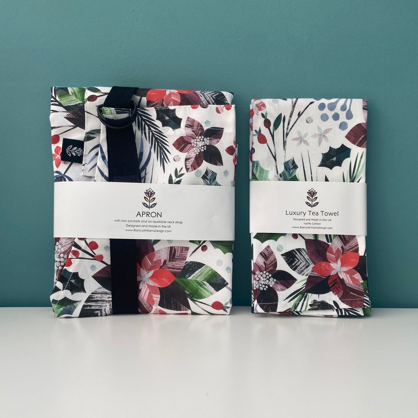 WINTER FLORAL CHRISTMAS APRON